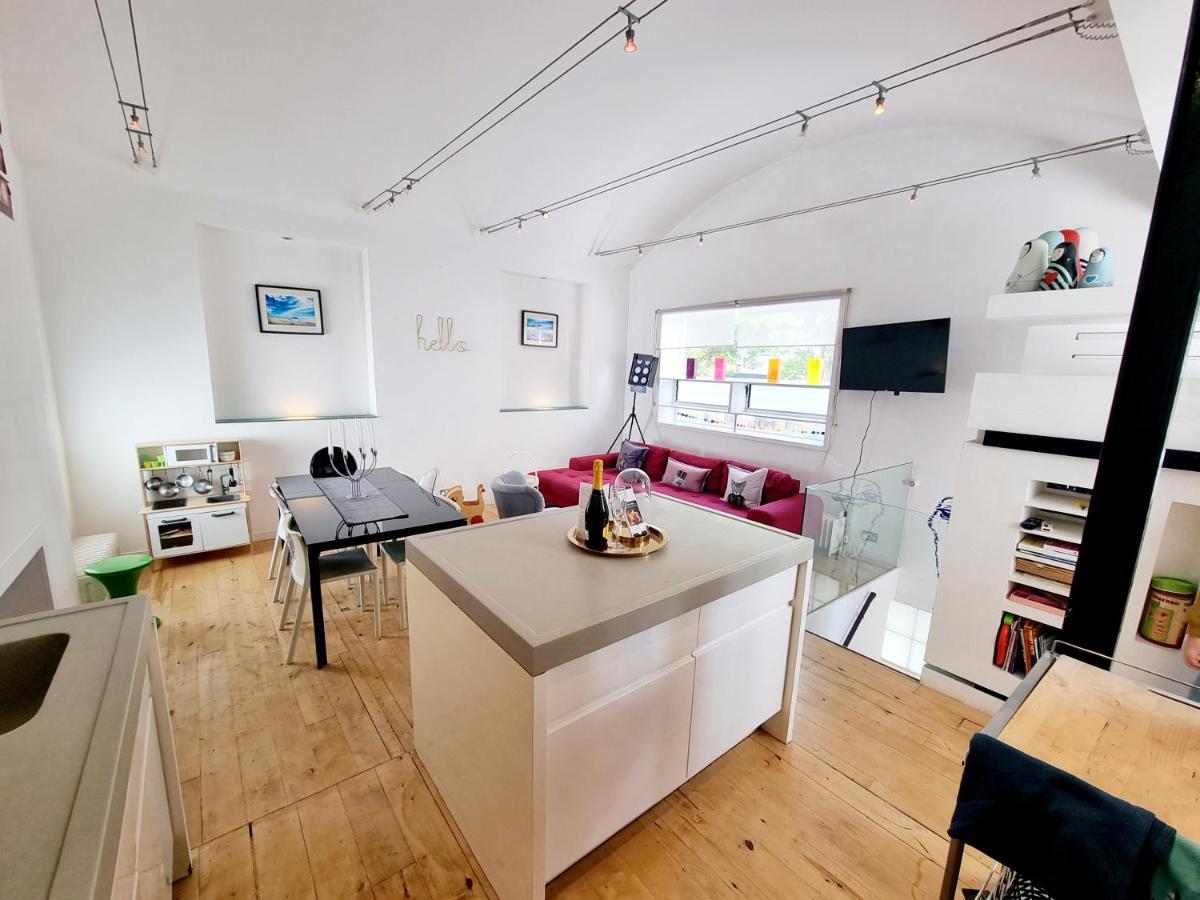 Quirky Seaside Family Cottage Walk To The Waves! Brighton Exterior photo